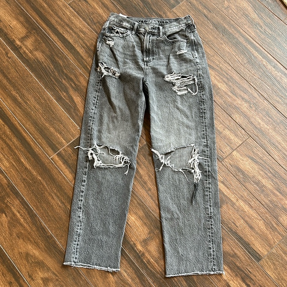EUC American Eagle Highest Rise Boyfriend jeans 6